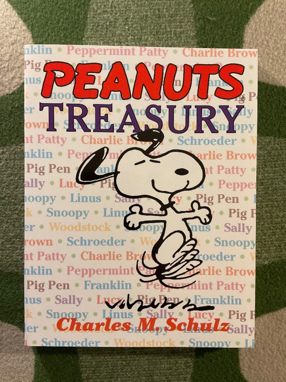 Peanuts Treasury Hardcover Book- Charles Schulz- Snoopy